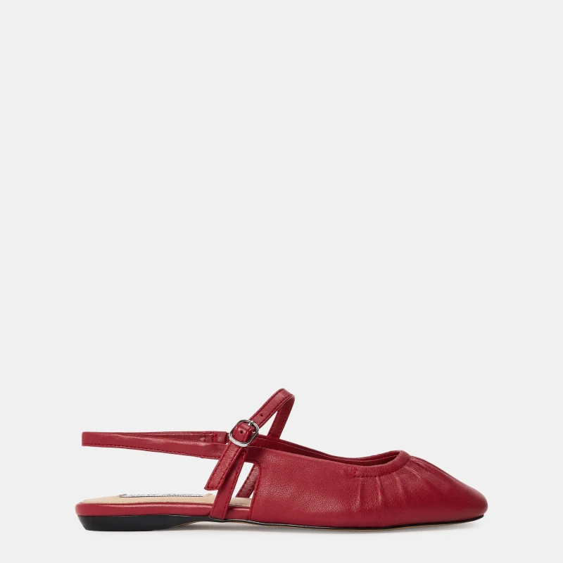 Image of Steve Madden Womens Garson Flat Sandals Red Lthr female 3 (36)