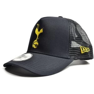 Image of New Era Spurs Gold Cockerel Trucker Cap