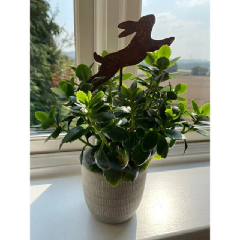 Image of Poppy Forge Running Hare Pot Stake (Pack Of 3) - Bare Metal/ready To Rust - H10 Cm