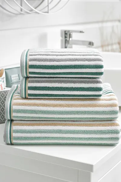 Image of Deyongs Hanover Ribbed Towel Green