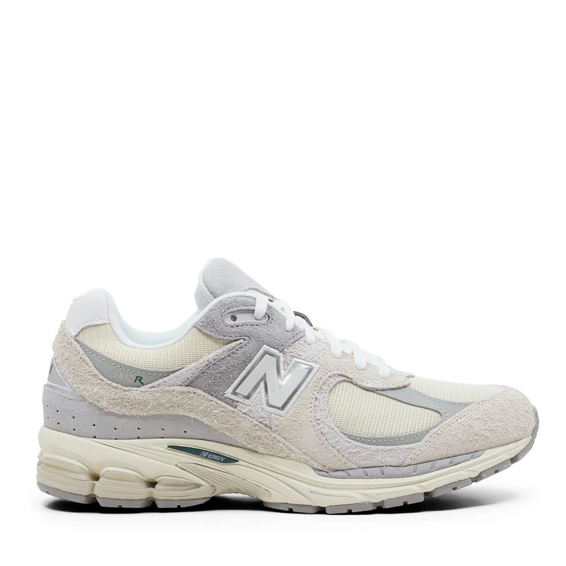 Image of New Balance Womens 2002 Runners Beige/Grey female 8 (41.5)