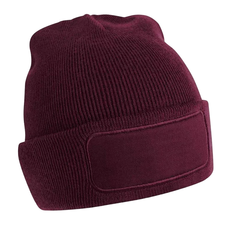Image of Beechfield Beechfield Men Patch Beanie in Burgundy Burgundy One Size Male 5063238466128