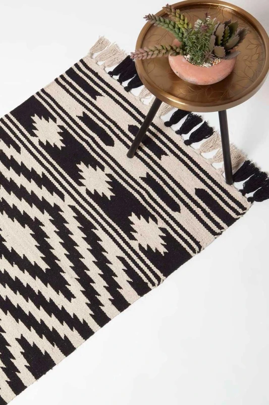 Image of Homescapes Dinan Black & White Kilim Runner Cotton Rug 66 x 200cm Black