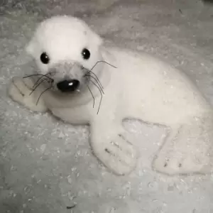 Image of 38cm Polystyrene Snow Effect Seal Christmas Decoration