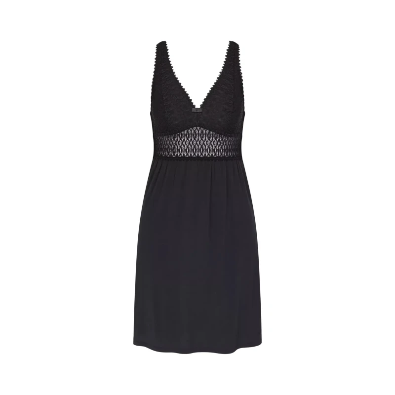 Image of Triumph Aura Spotlight Nightie Black Women 10;12;14;16;18;20