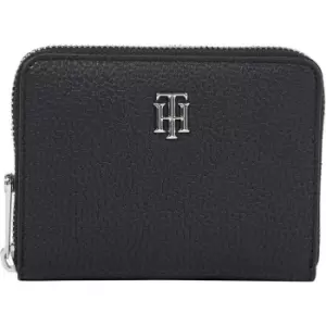 Image of Tommy Hilfiger Element Medium Zip Around Purse - Black