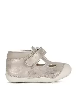 Image of Geox B Tutim Shoe, Beige, Size 6 Younger