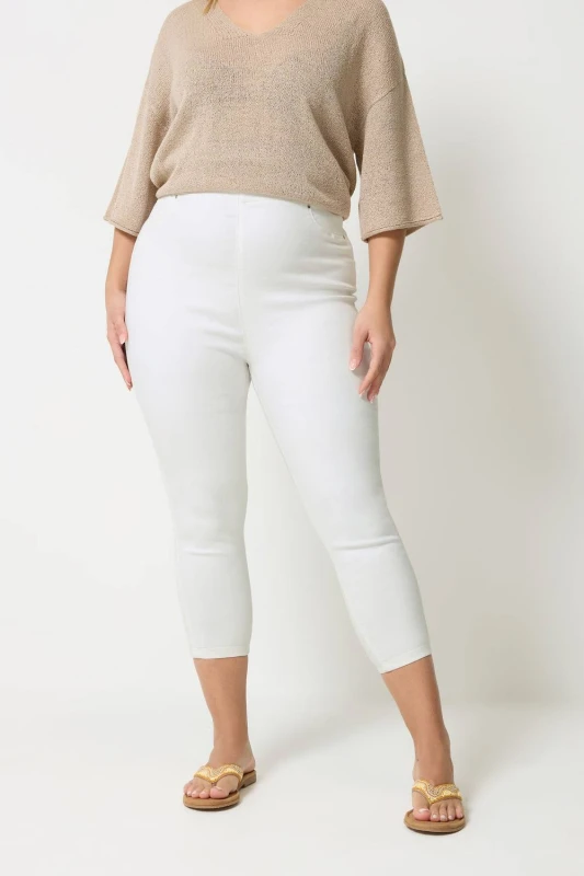 Image of Yours Womens Cropped Jeggings in White Size: 16 White Female 16