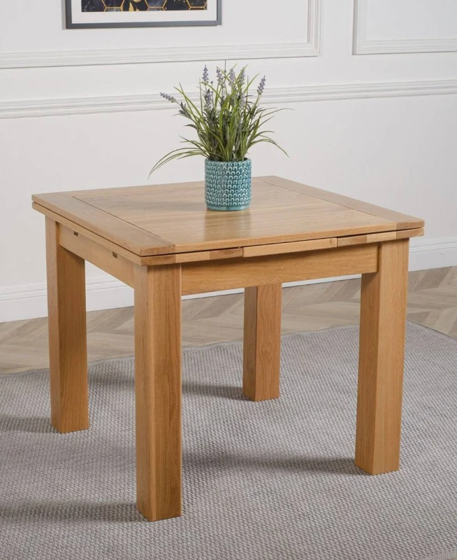 Image of Thats Furniture Richmond 90 - 150cm Small Oak Extendable Dining Table in Light Oak Light Oak Unisex