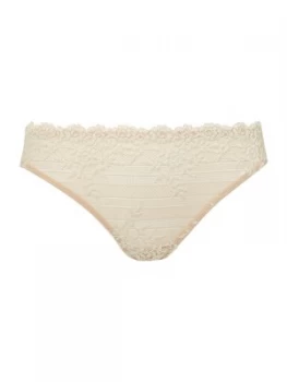 Image of Wacoal Embrace lace bikini Nude