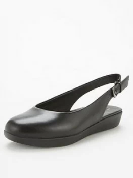 Image of Fitflop Sarita Slingback Leather Ballerina - Black