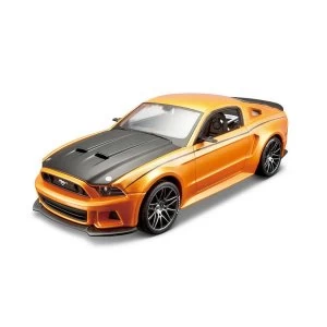 Image of 1:24 Ford Mustang Street Racer Diecast Model Kit