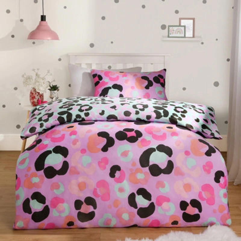 Image of OHS OHS Leopard Duvet Cover Bedding Set Quilt Pillowcase Soft Reversible in Lilac Size: Double Lilac Double Unisex 5027434205172
