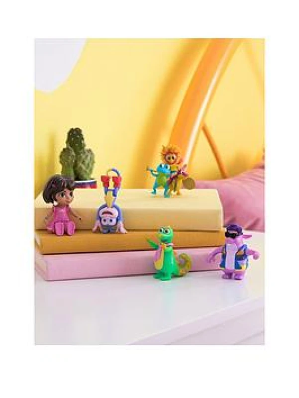 Image of Dora The Explorer Fantastic Friends Gift Pack 1025451