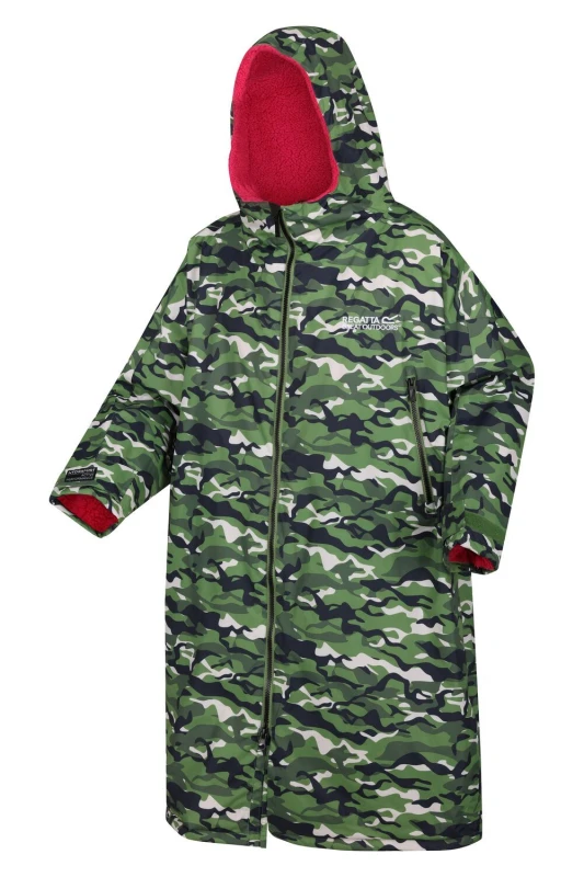 Image of Regatta Regatta Adult Waterproof Changing Robe in Green Size: XS/S Green XS/S Unisex 5063516223719