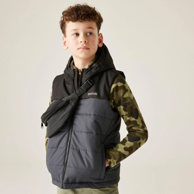Image of Regatta Lofthouse Bodywarmer Black unisex 13yrs