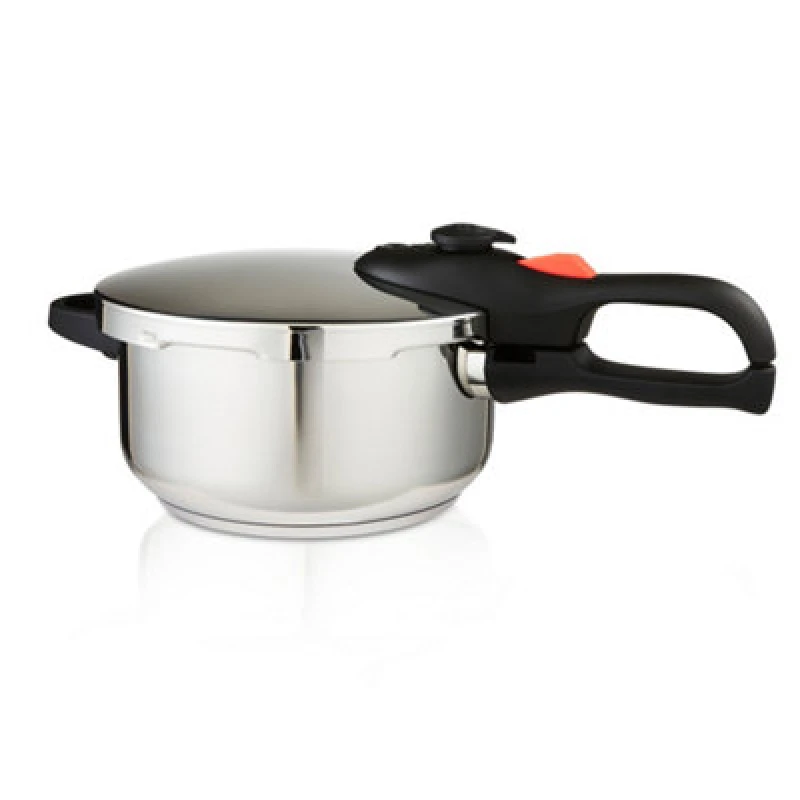 Image of Geepas 4L Stainless Steel Pressure Cooker Quick Pressure Release Induction Hob Compatible in Silver Silver Unisex