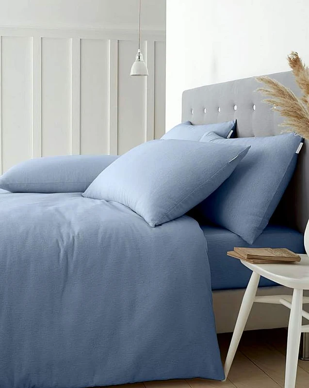 Image of Catherine Lansfield Catherine Lansfield 'Brushed Cotton' Duvet Cover Set in Light Blue Size: Single Light Blue Single Unisex 5057681930411