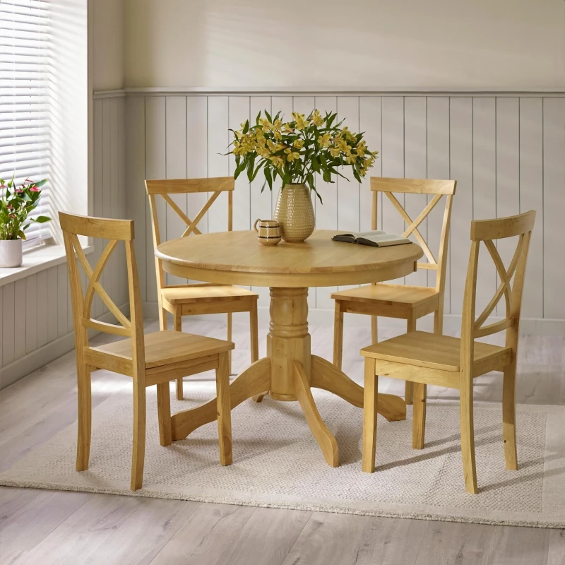 Image of FurnitureboxUK FurnitureboxUK Bude Round Wooden Dining Table & 4 Millford Chairs in Light Oak Light Oak One Size Unisex 5056784308592