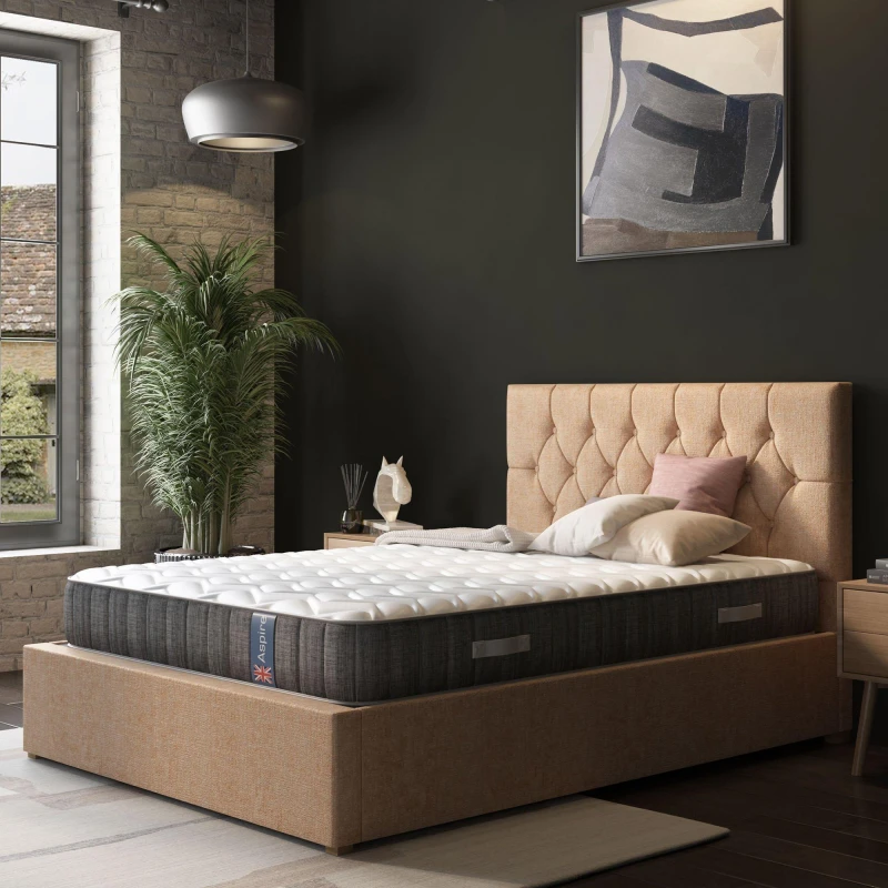 Image of Aspire Aspire UK Made Pocket Sprung Mattress in a Box in White Size: Small Single White Small Single Unisex 5057632299604