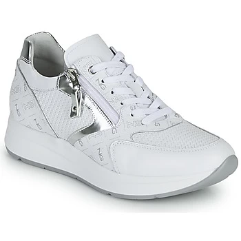 Image of NeroGiardini ALEXA womens Shoes Trainers in White,5