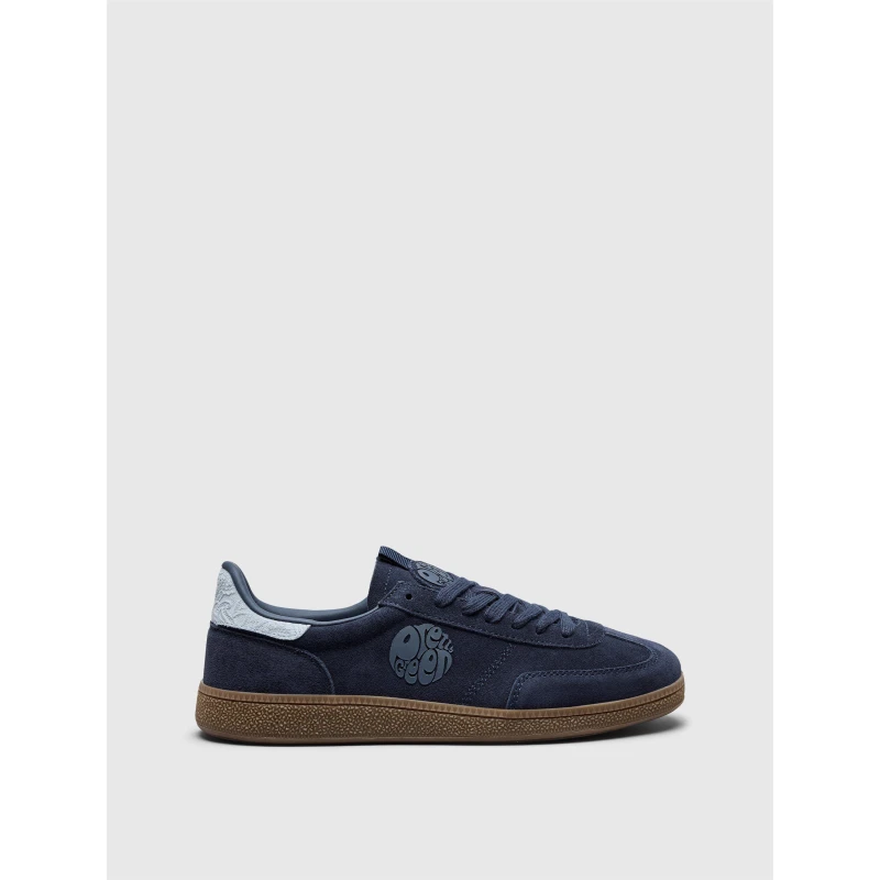 Image of Pretty Green Mens Ramblas Suede Low-Top Trainers Navy/Gum male 6 (39)