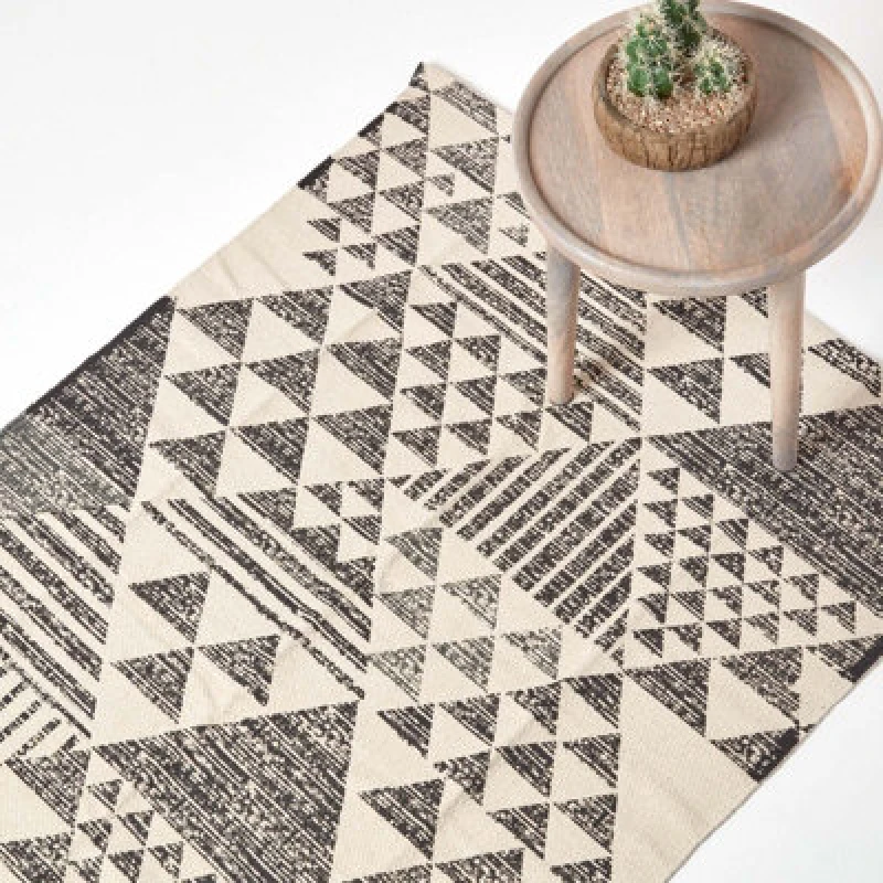 Image of Homescapes Delphi Geometric Style 100% Cotton Printed Rug Black