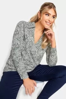 Image of Printed Collared Top