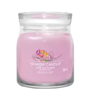 Image of Yankee Candle Signature Jar Candle Medium Jar Hand Tied Blooms 368g