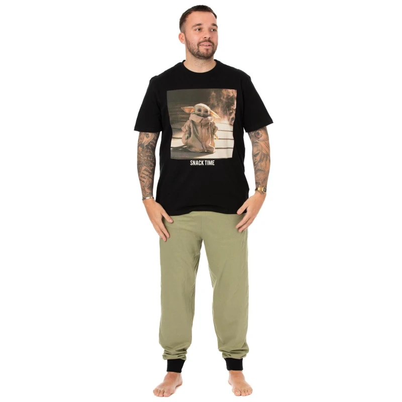 Image of Star Wars Star Wars Men Short Sleeve Long Leg Pyjama Set in Black Size: Small Black S Male 5060977375988