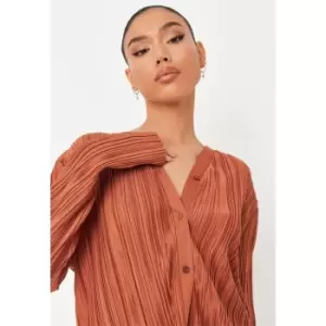Image of Missguided Plisse Collarless Shirt - Brown