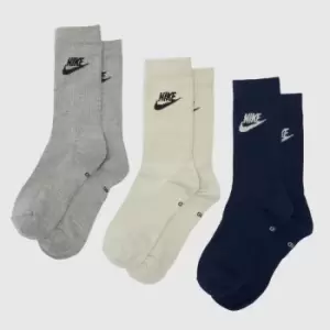 Image of Nike Multi Everyday Crew Socks 3 Pack