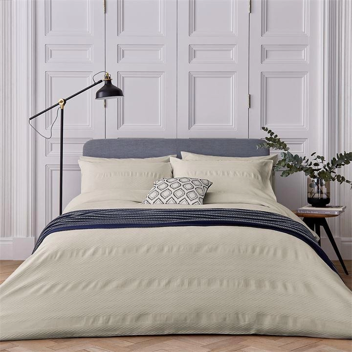 Image of Bedeck of Belfast Light Grey Textured Cotton Kenza' Duvet Cover - double