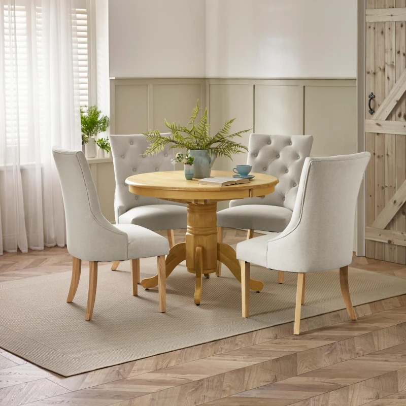 Image of FurnitureboxUK FurnitureboxUK Padstow Wooden Extending Dining Table and 4 Belgravia Chairs in Light Oak Light Oak One Size Unisex 5056784308684
