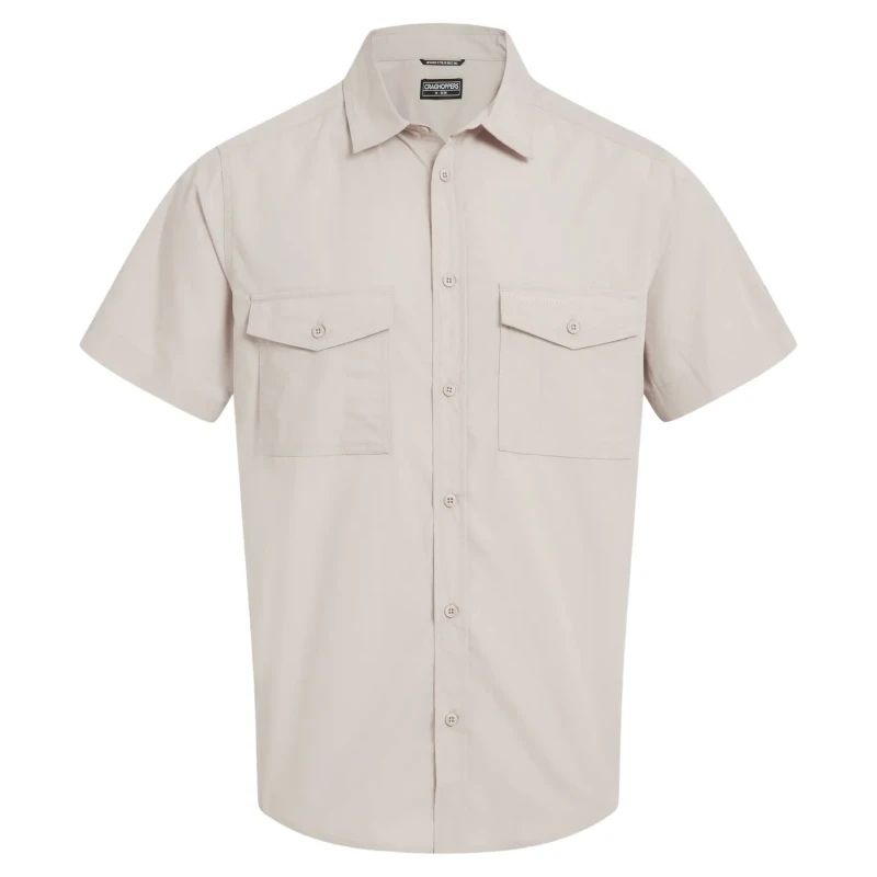 Image of Craghoppers Craghoppers Men Kiwi Short Sleeved Insect-Barrier Shirt in Beige Size: large Beige L Male 5063260132374