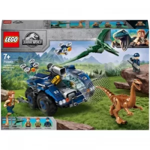 Image of LEGO Jurassic World: Gallimimus and Pteranodon Breakout (75940)