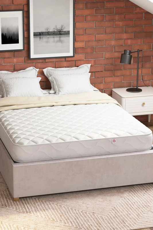 Image of Aspire Aspire UK Made Value Bonnell Sprung Mattress in White Size: Double White Double Unisex 5057632286741