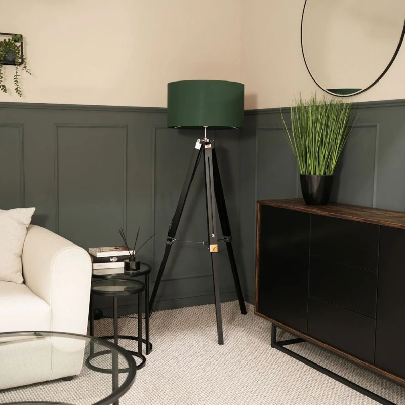Image of ValueLights ValueLights Clipper Black Tripod Floor Lamp Large Green Shade in Metallic Silver Metallic Silver One Size Unisex 5059406034992