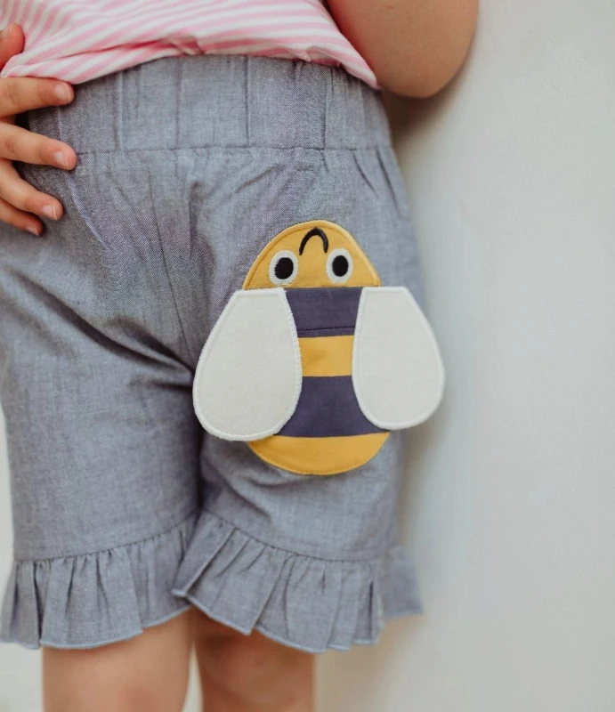 Image of Lilly + Sid Busy Bee Pocket Shorts Blue