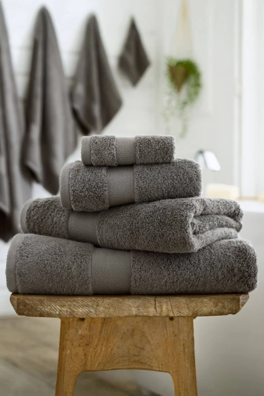 Image of Deyongs Egyptian Embrace Egyptian Cotton Bathroom Towels 550Gsm Fluffy, Soft & Absorbent