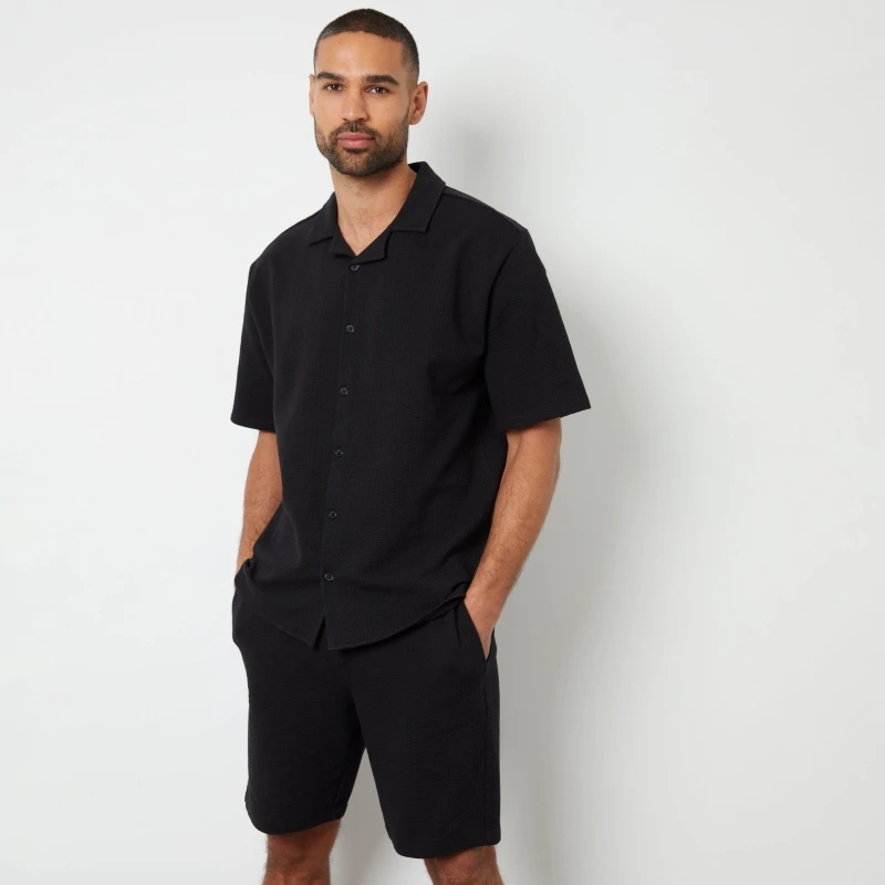Image of Threadbare Cotton Revere Collar Short Sleeve Shirt With Stret - Black S