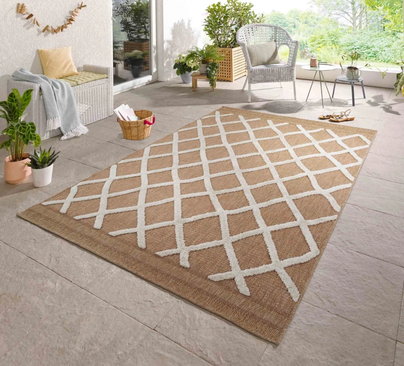 Image of Harper Aztec Pattern Water Resistant Indoor Area Rugs Cream 160X230 Cm