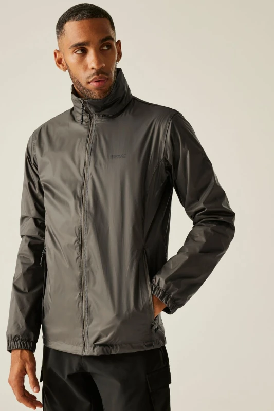 Image of Regatta Regatta Men 'Lyle IV' Waterproof Packaway Jacket in Dark Brown Size: Medium Dark Brown M Male 5063019983066