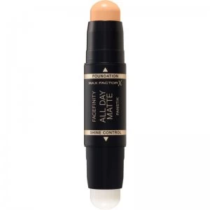 Image of Max Factor Facefinity All Day Matte Panstik foundation and makeup primer In Stick Shade 62 Warm Beige 11 g