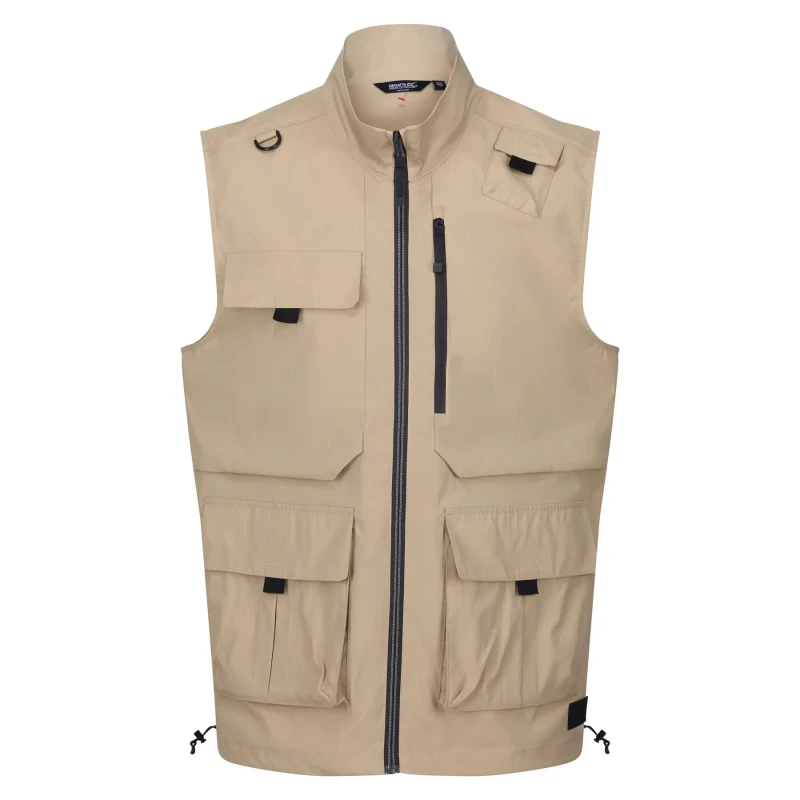 Image of Regatta Regatta Men Travel Light Packaway Bodywarmer in Beige Size: Medium Beige M Male 5063019562018