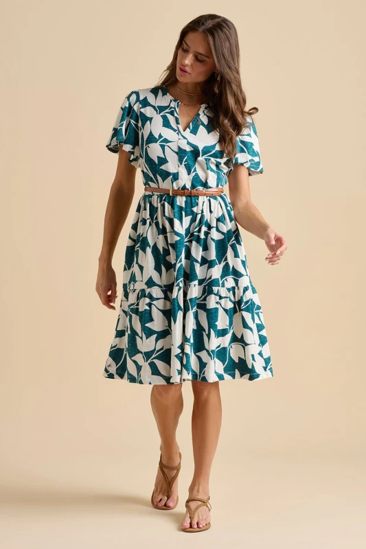 Image of Brakeburn Womens Woodland Leaves Knee Length Dress in Teal Size: 8 Teal Female 8