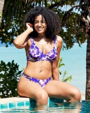 Image of Samui Plunge Strappy Bikini Top