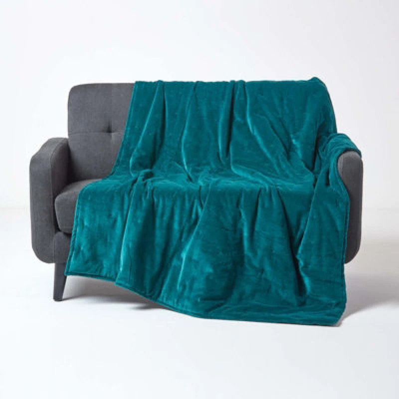 Image of Homescapes Velvet Quilted Throw Emerald
