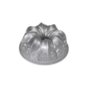 Image of Nordic Ware Fleur De Lis Bundt Pan