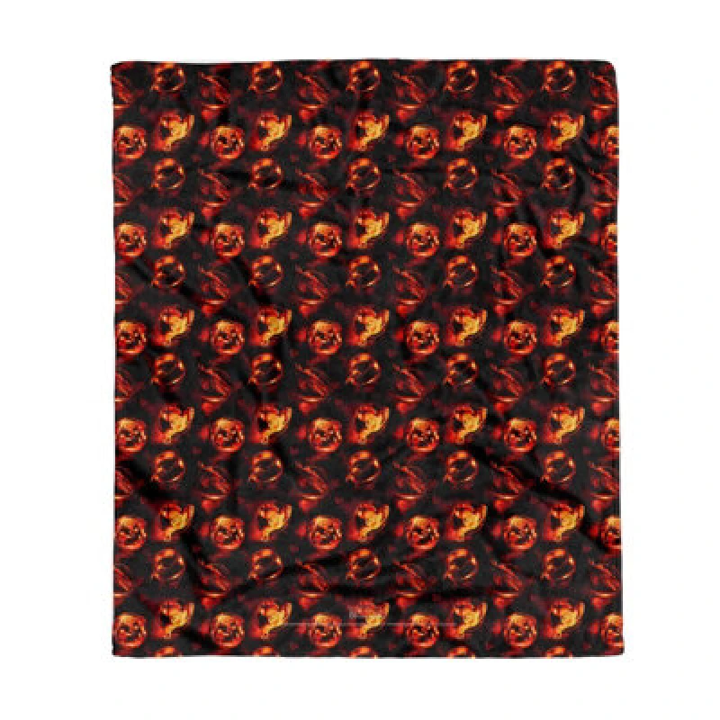 Image of Dungeons & Dragons Owlbear Fleece Blanket - M